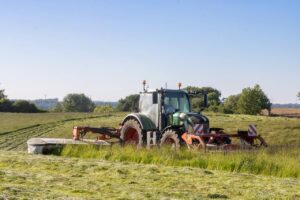 maquinas-y-herramientas-agricolas